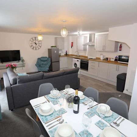 Exmouth - Apartment 2, Strand House - Modern 2 Bedroom Apartment, Perfect Location For Access To Beach & Town Centre - Sleeps 4 Guests - Hosted By Rentmyhouse Esterno foto