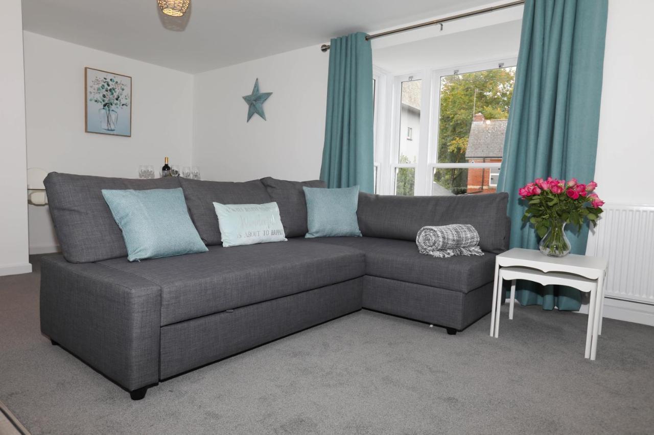 Exmouth - Apartment 2, Strand House - Modern 2 Bedroom Apartment, Perfect Location For Access To Beach & Town Centre - Sleeps 4 Guests - Hosted By Rentmyhouse Esterno foto